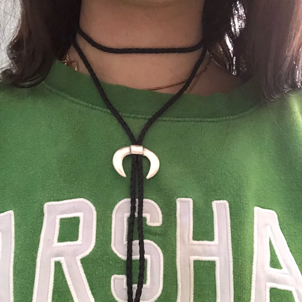BRANDY MELVILLE CHOKER!!!